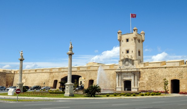 Cadiz - puerta tierra